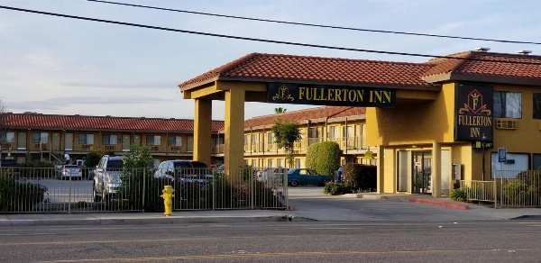 Fullerton Inn Main image